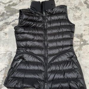 Burberry London England black vest, size S
